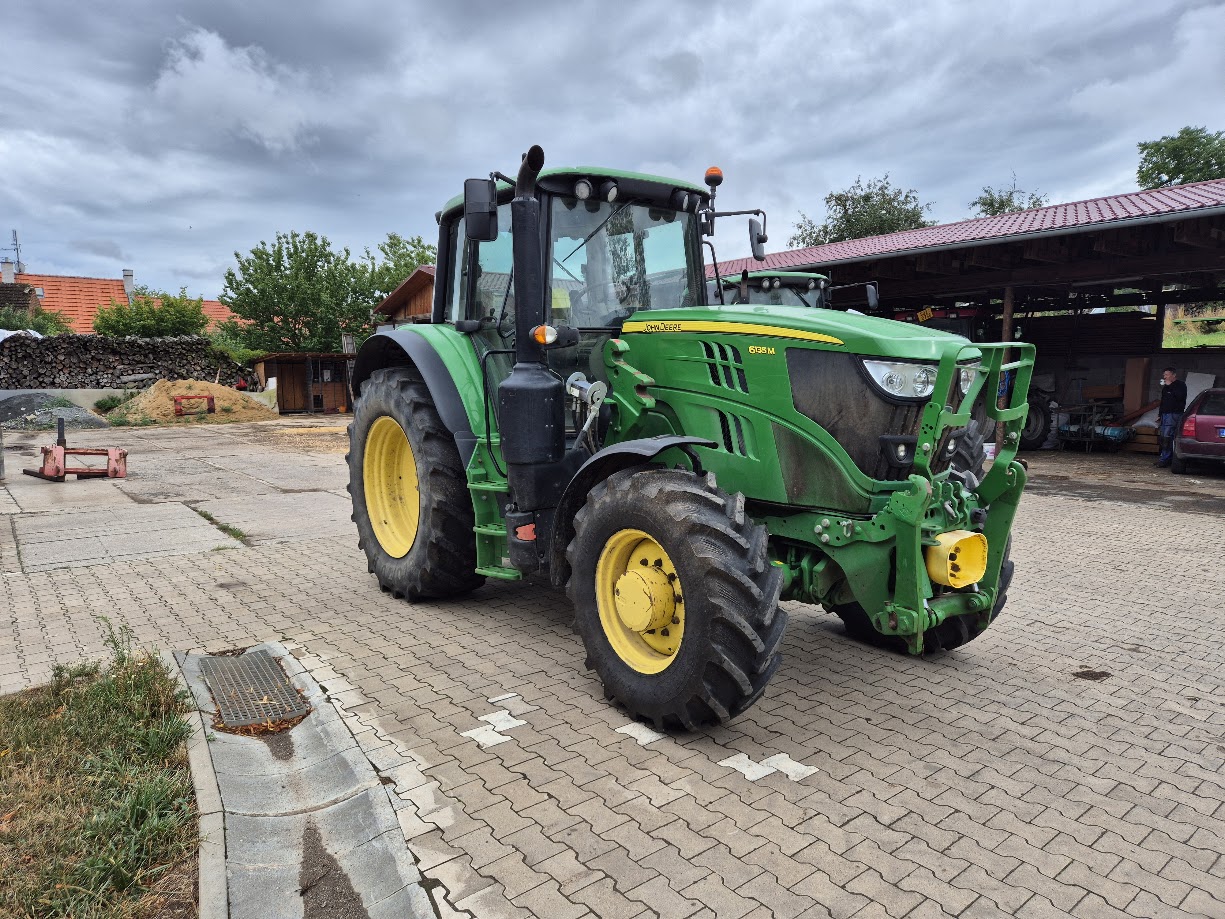 John Deere 6135M, PTO