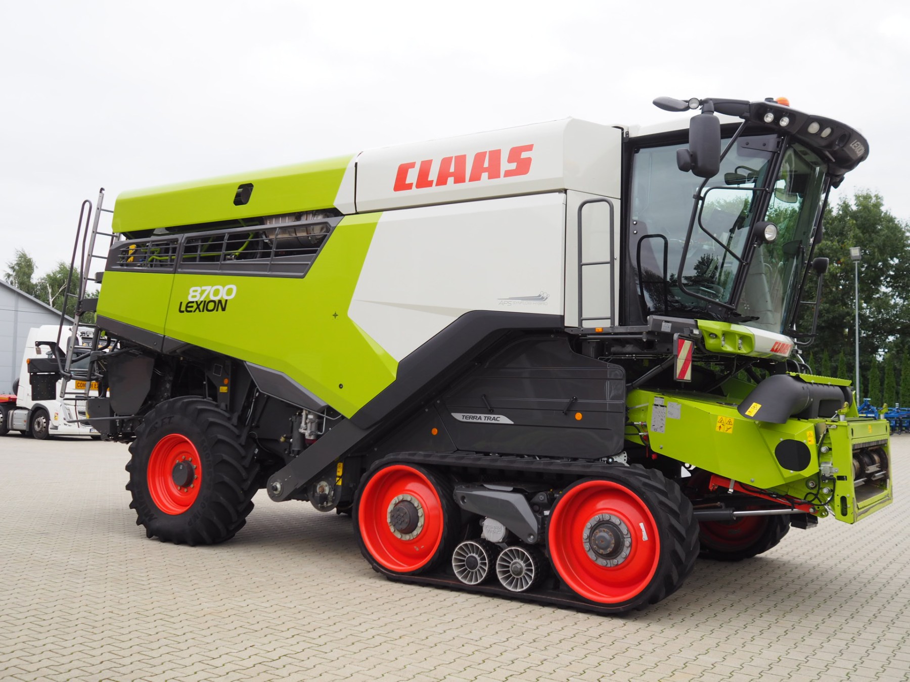 CLAAS Lexion 8700TT CEMOS + V1080