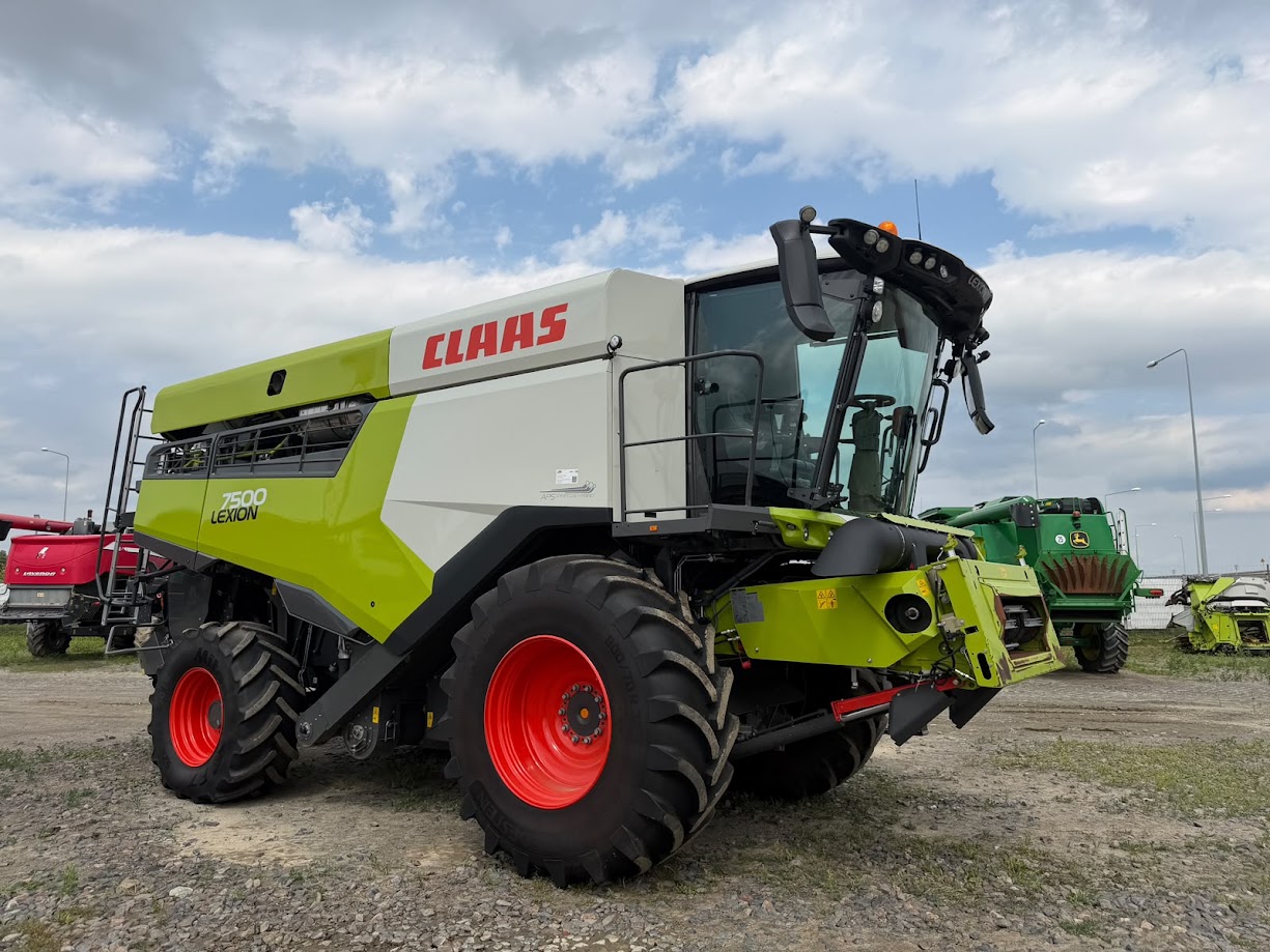 CLAAS Lexion 7500 Cemos, GPS + V930